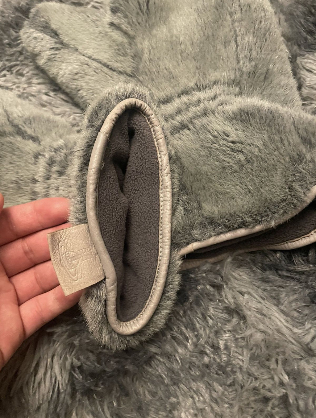 Vivienne Westwood Heather Grey Fur Mittens